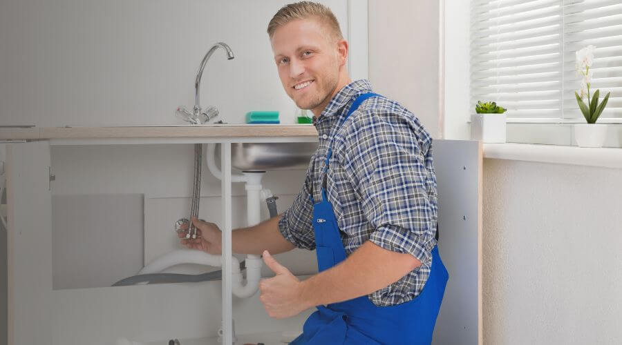Professional same day plumber in Runge, TX
